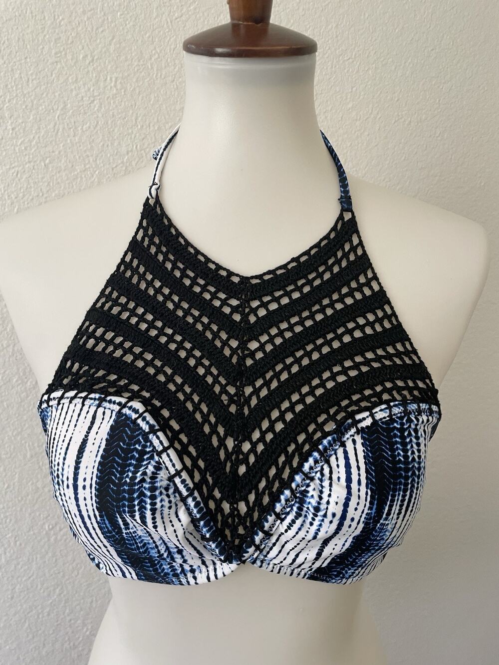Raisins Swim Bikini Top High Neck Crochet Print Swimwear Beach Summer Coastal